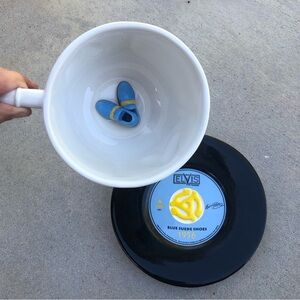 Elvis Presley 1999 Ceramic Soup Mug & Blue Suede Shoes Record Plate By Vandor